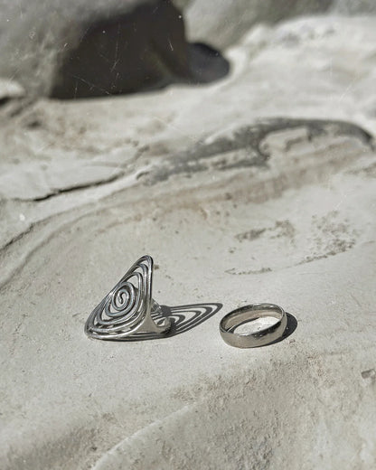 Swhirlpool Ring