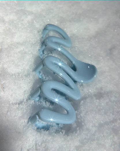 Wavy Babi Claw Clips